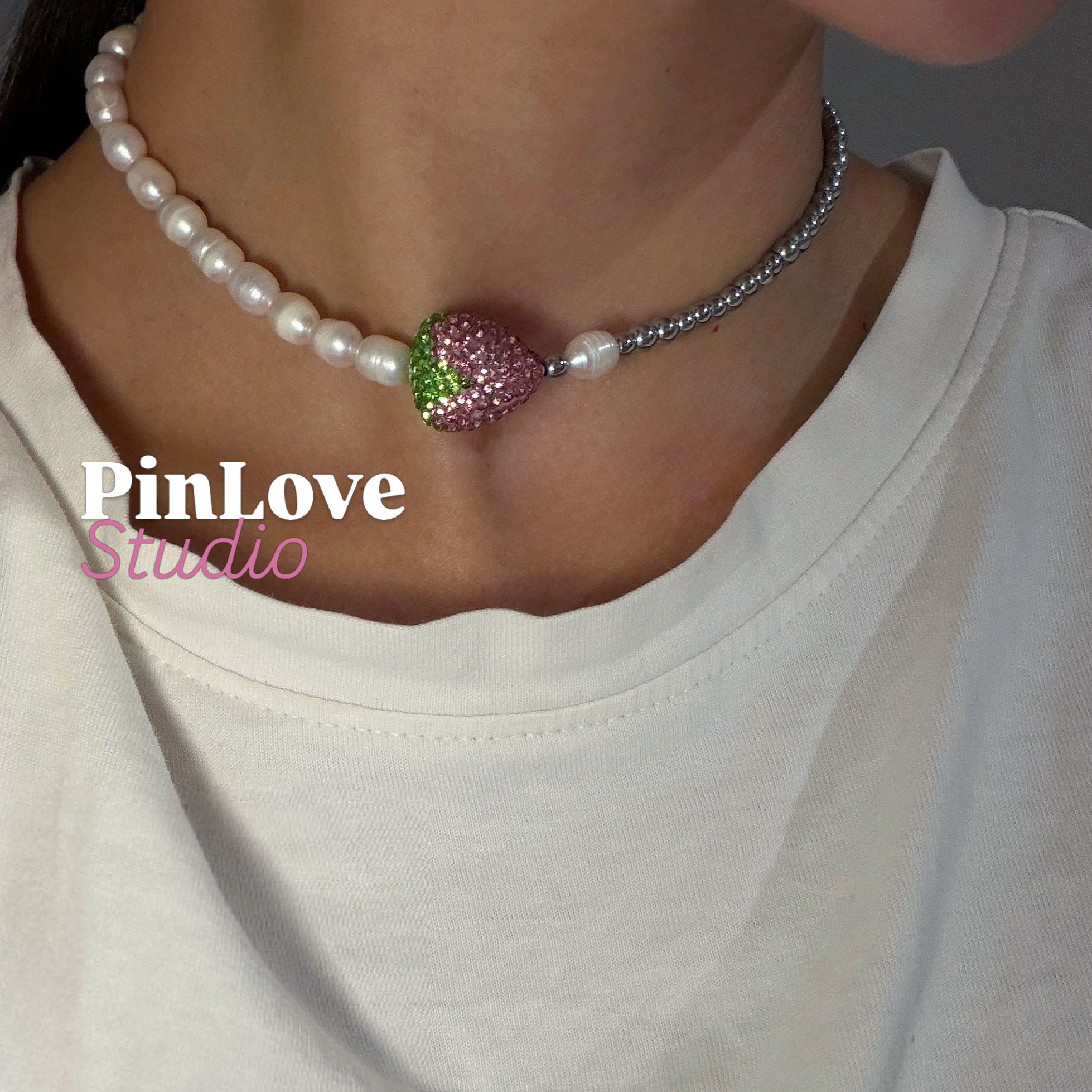 Strawberry love колие